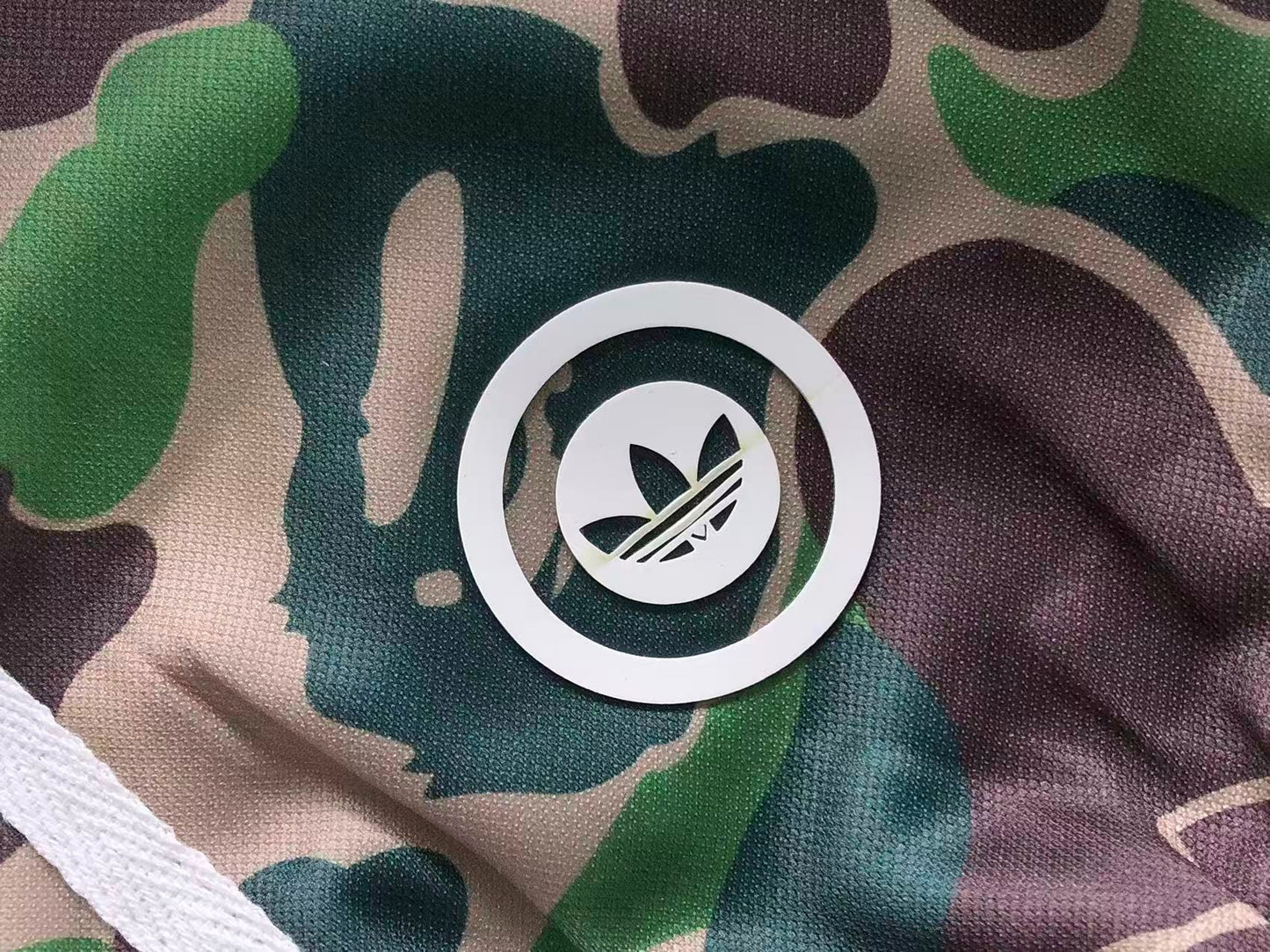 Moletom Adidas x BAPE Shark Camo Zip Hoodie