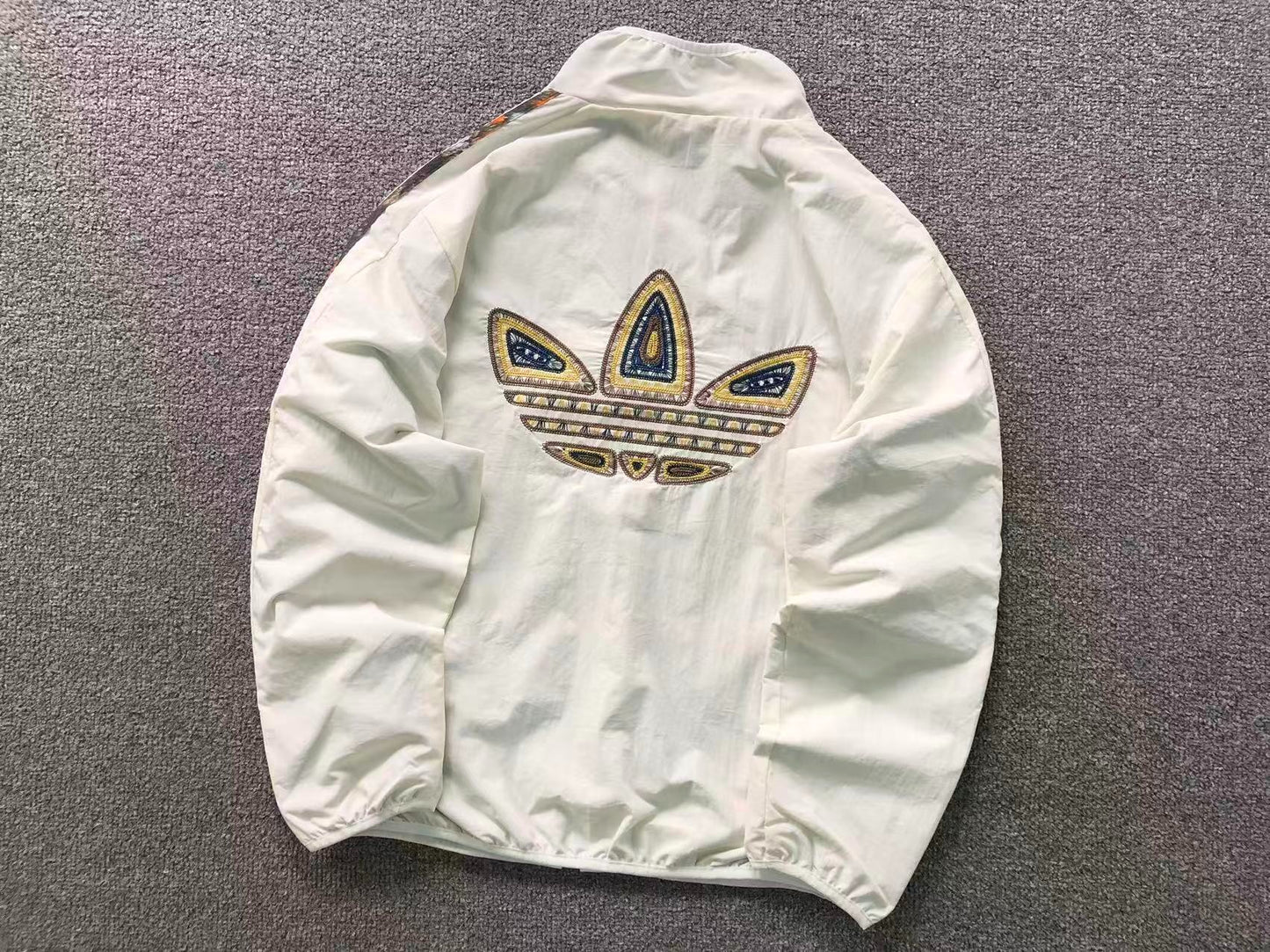 Jaqueta adidas Reversible Knit Tech