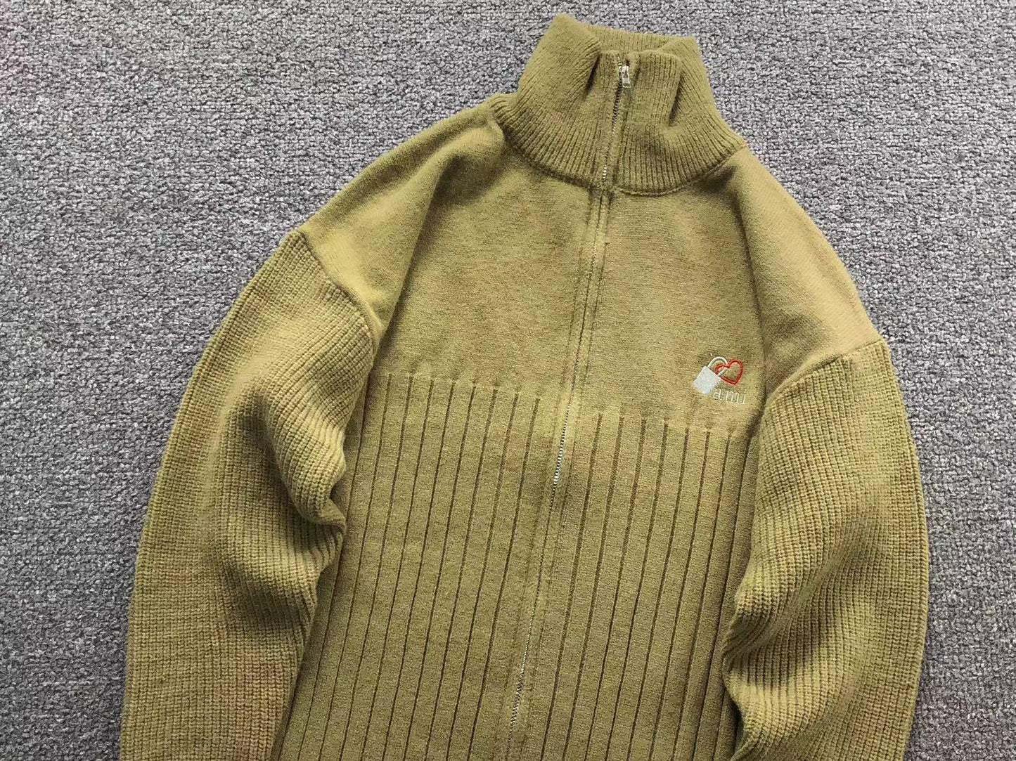 Suéter AMI Paris Gola Alta Zip Heartlock