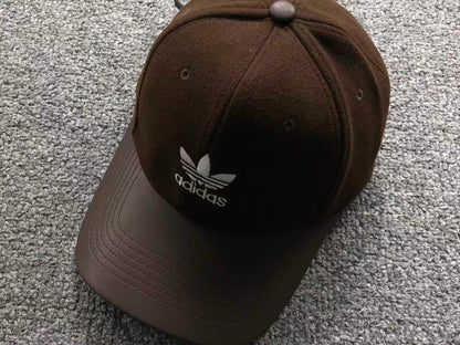 Boné adidas Silent Luxury