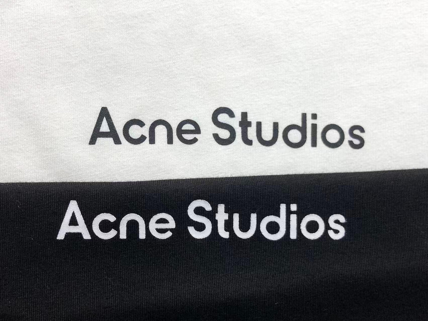Camiseta Acne Studios Everyday Essential