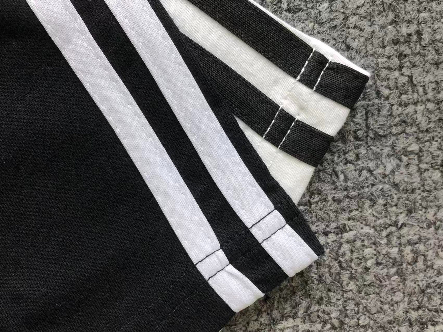 Camiseta adidas Minimal Sport Feminina