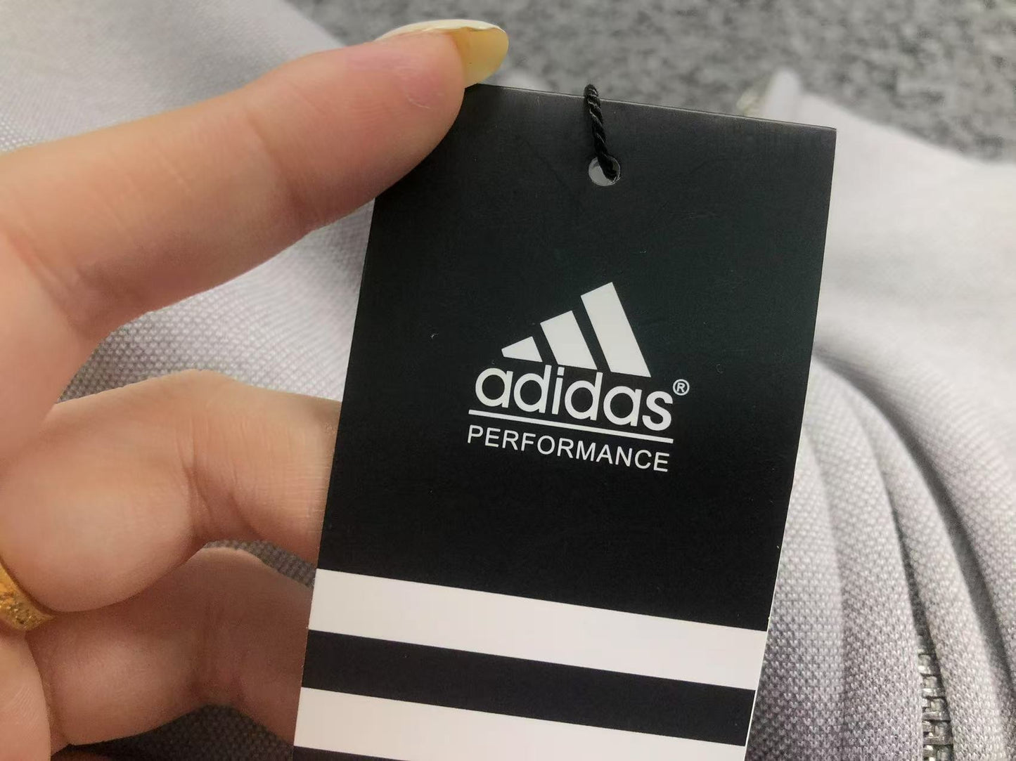 Moletom Adidas Essential Zip Hoodie Minimal