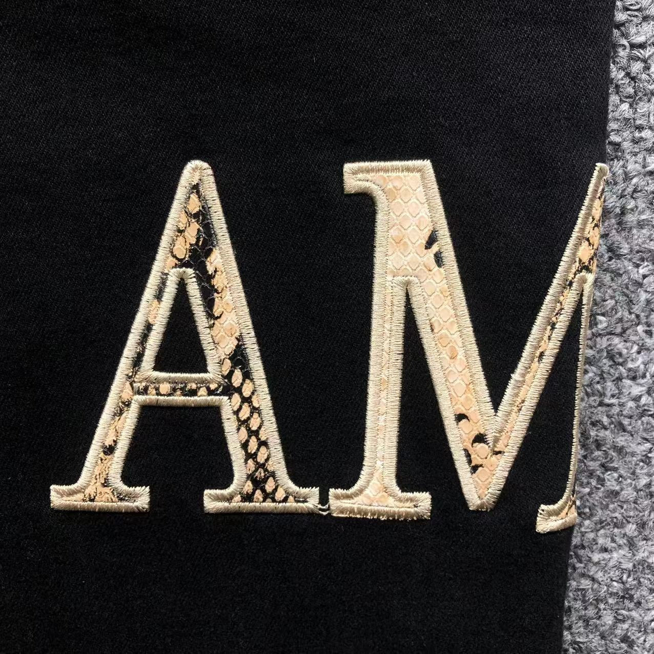 Calça AMIRI Logo Destroyed Black Denim