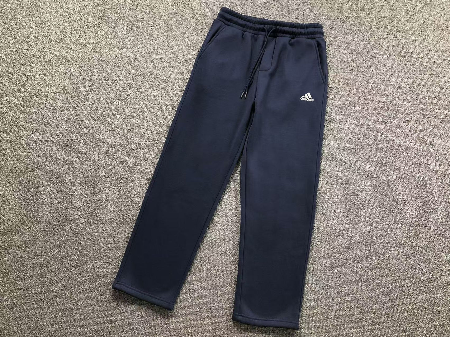 Calça Adidas Neutral Tone Pants