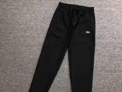 Calça elástica ALO moletom reta
