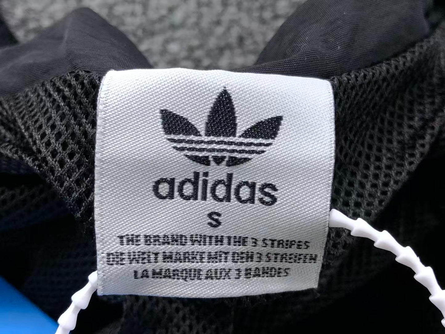 Jaqueta Adidas Feminina Y2K