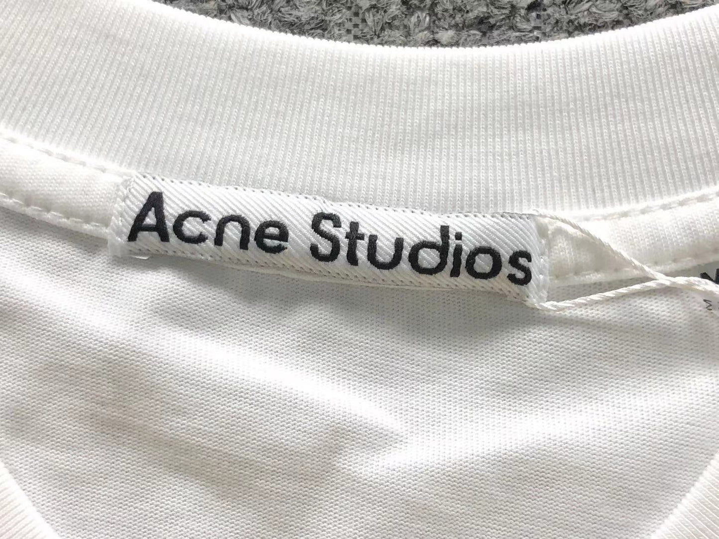 Camiseta Acne Studios 19.96 Label