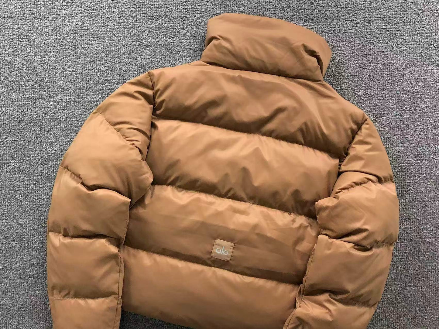 Jaqueta ALO puffer acolchoada Feminino