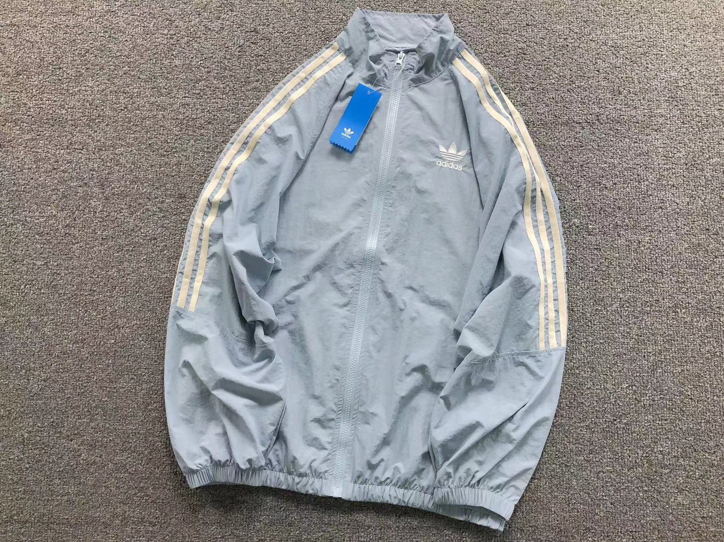 Jaqueta adidas Breeze Nylon Jacket