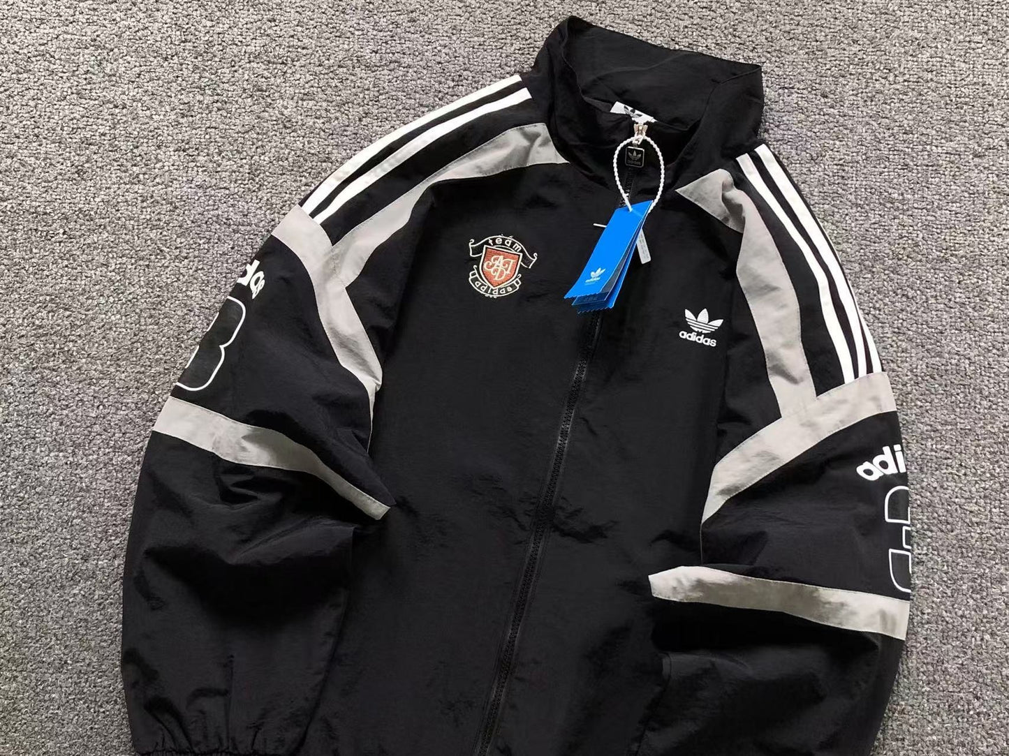 Jaqueta Adidas Y2K Motorsport