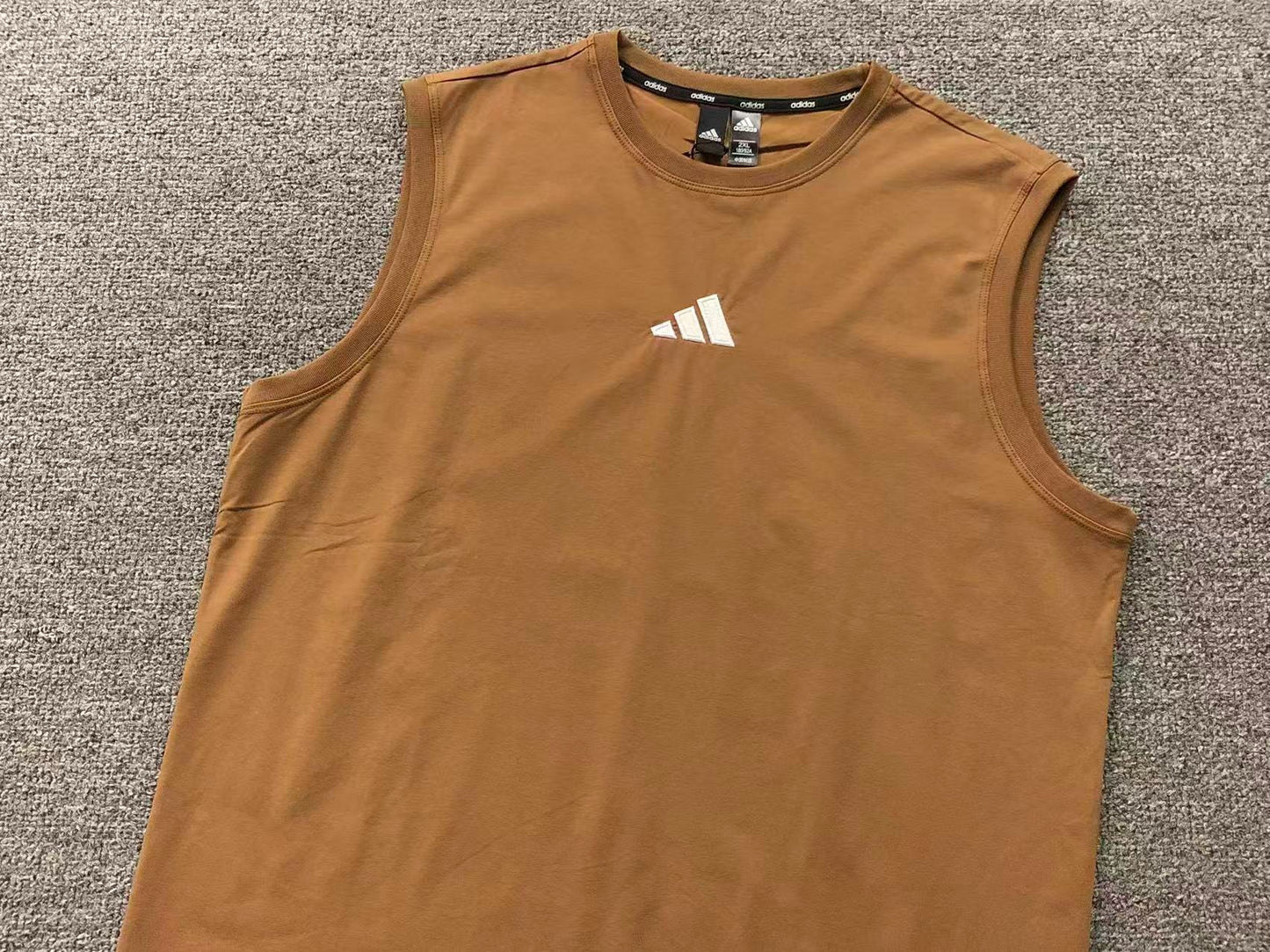 Regata Adidas Performance Minimal Logo
