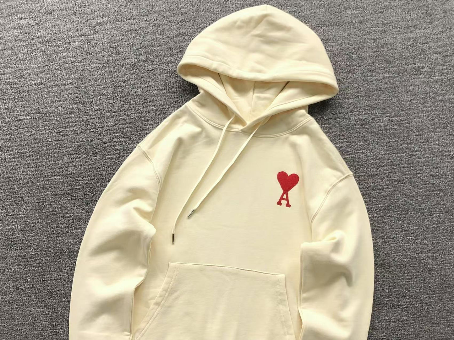 Moletom AMI Paris Ami de Cœur Hoodie