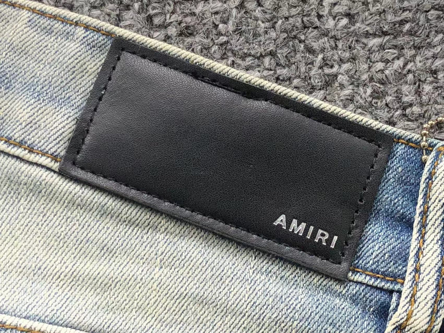 Calça AMIRI Destroyed Ice Wash