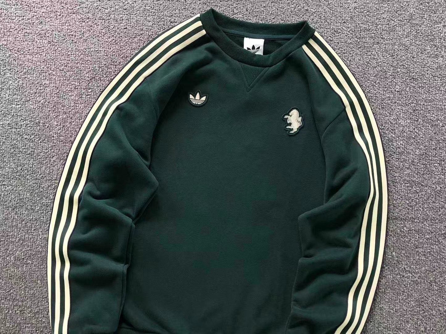 Moletom Adidas Collab Britannic Crewneck