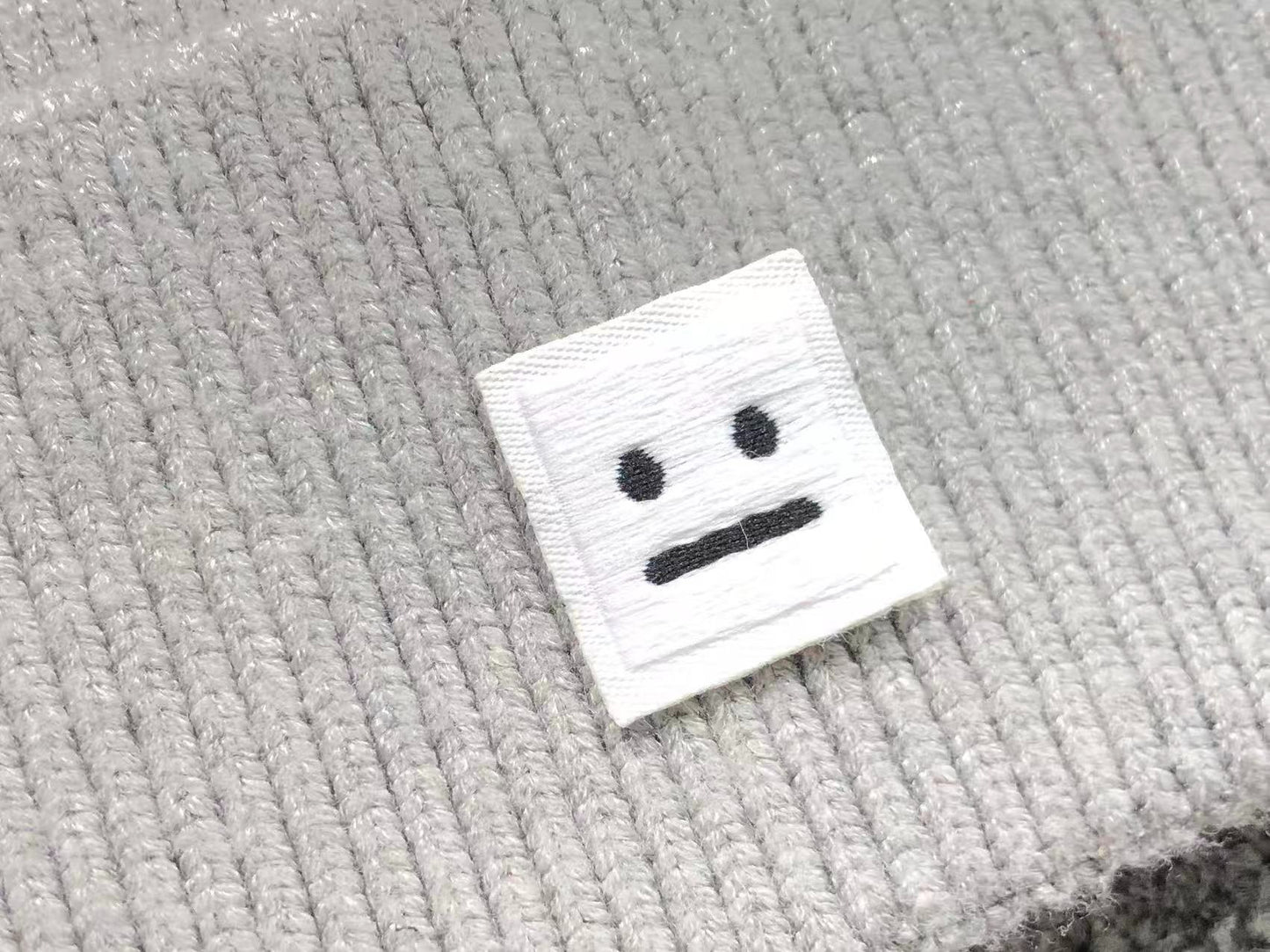 Touca Acne Studios Face Patch