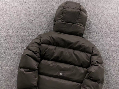 Jaqueta ALO puffer com capuz Feminino
