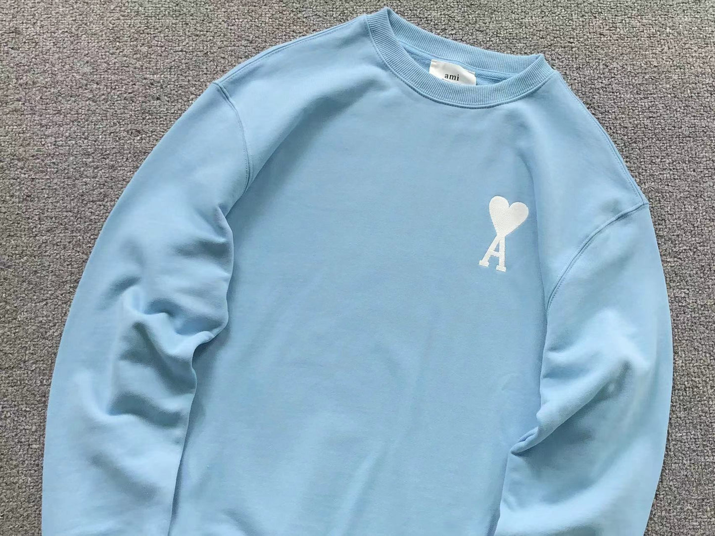 Moletom AMI Paris Crewneck Minimal