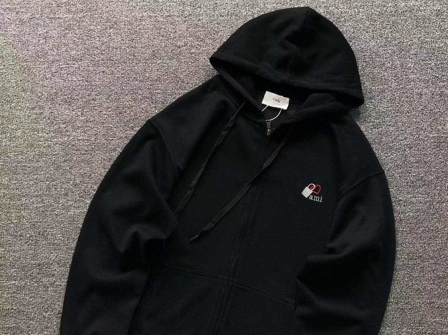 Moletom com Capuz AMI Paris Zip Hoodie Logo Coração