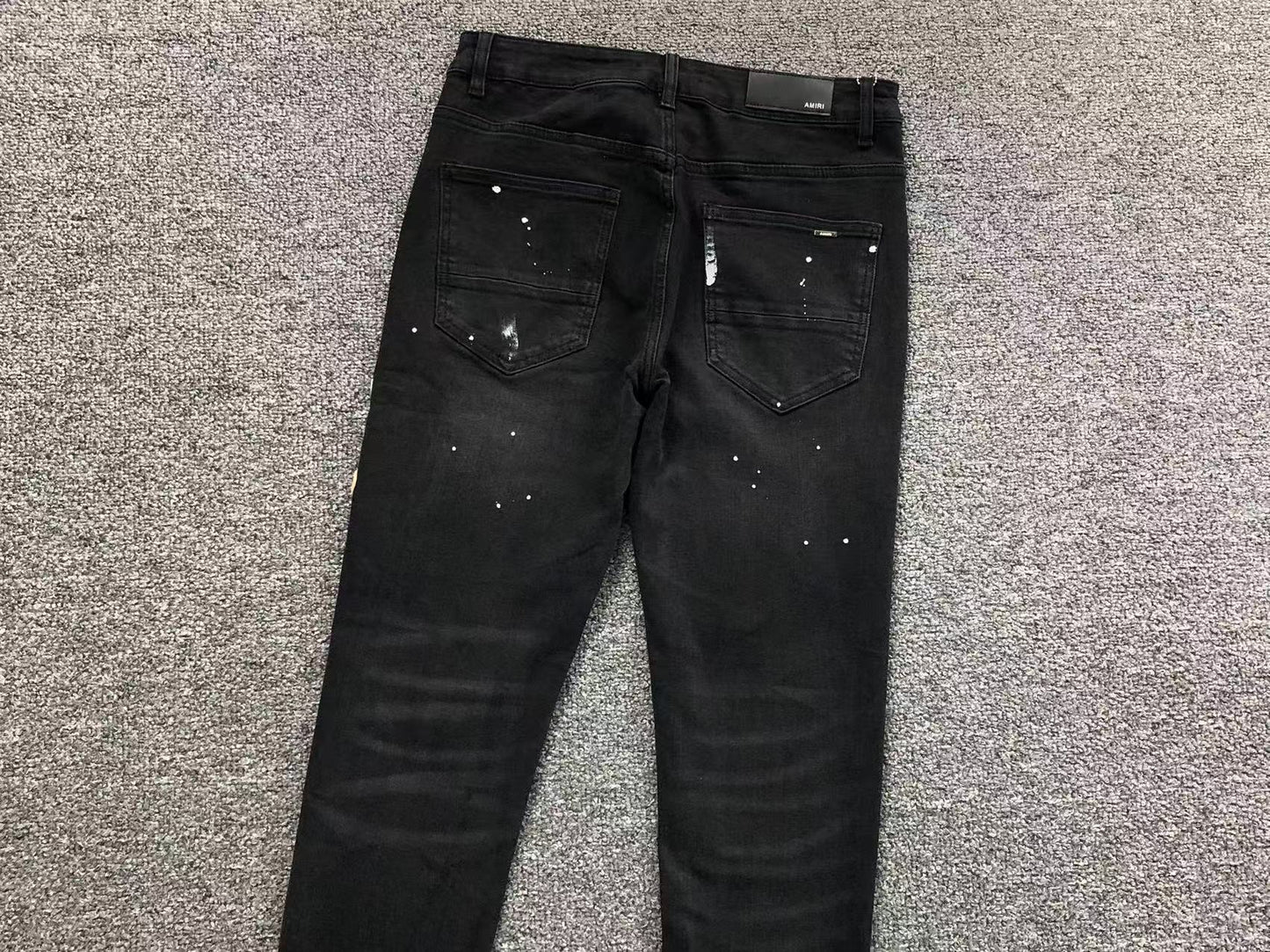 Calça AMIRI Patch Badge Black Denim
