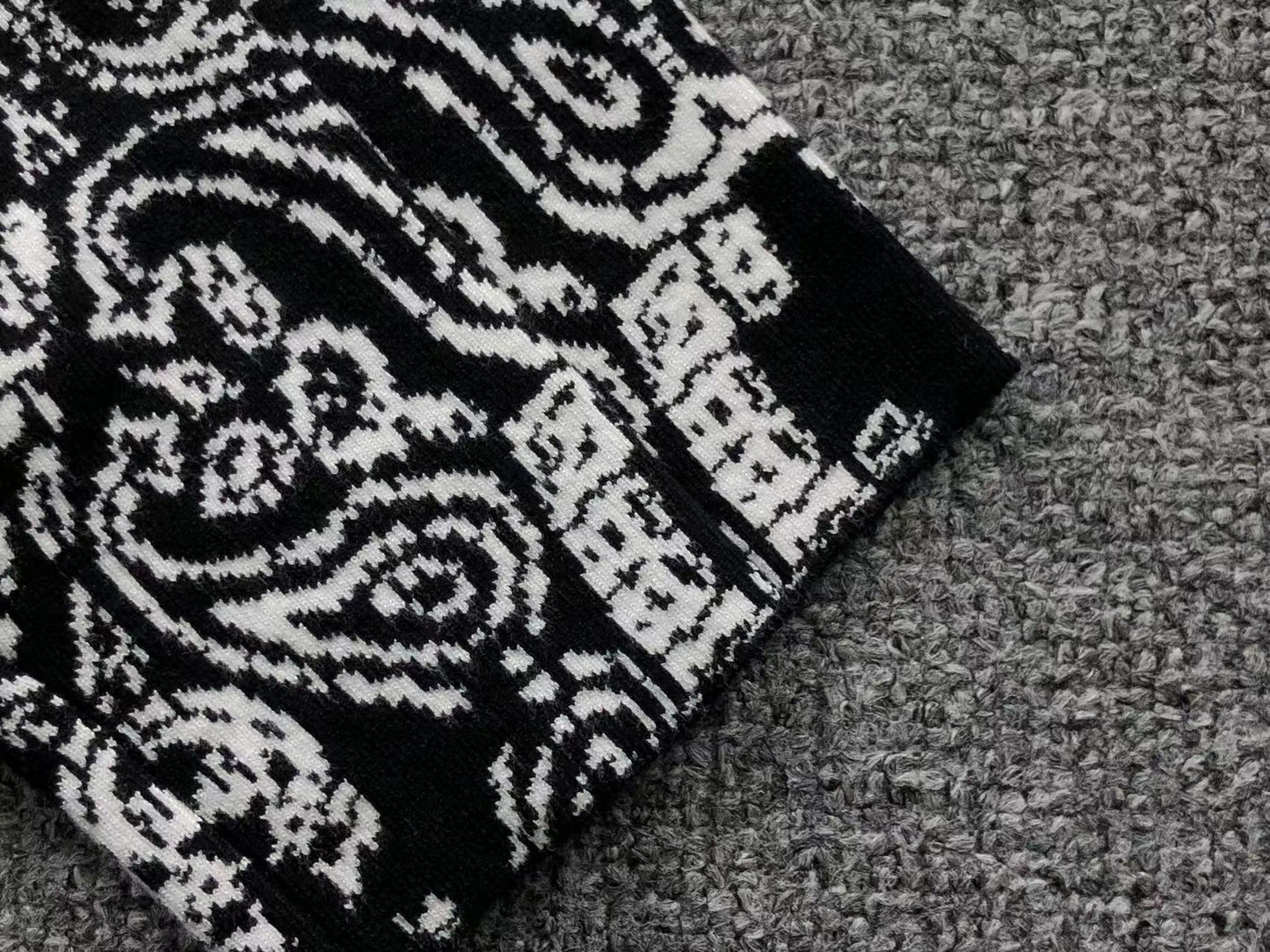 Suéter AMIRI Noir Bandana Fade