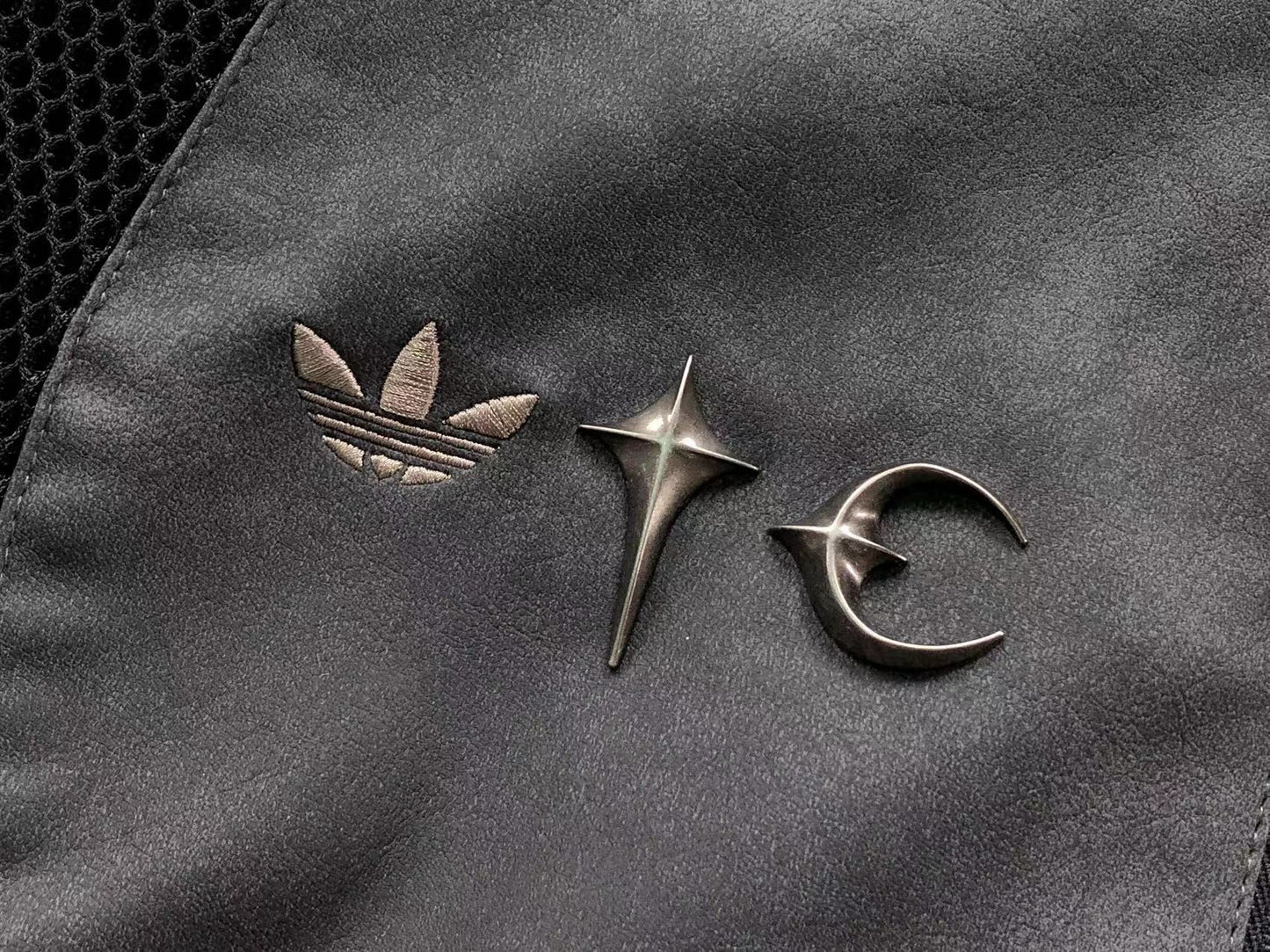 Jaqueta Adidas Thug Club Techwear Redline Hoodie