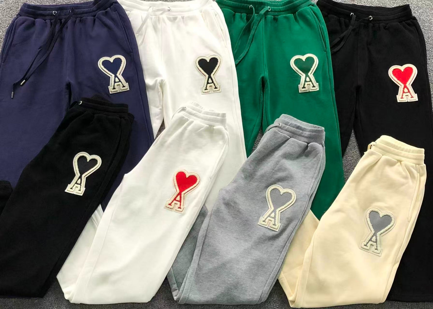 Calça Jogger AMI Paris Big Logo Heart Moletom