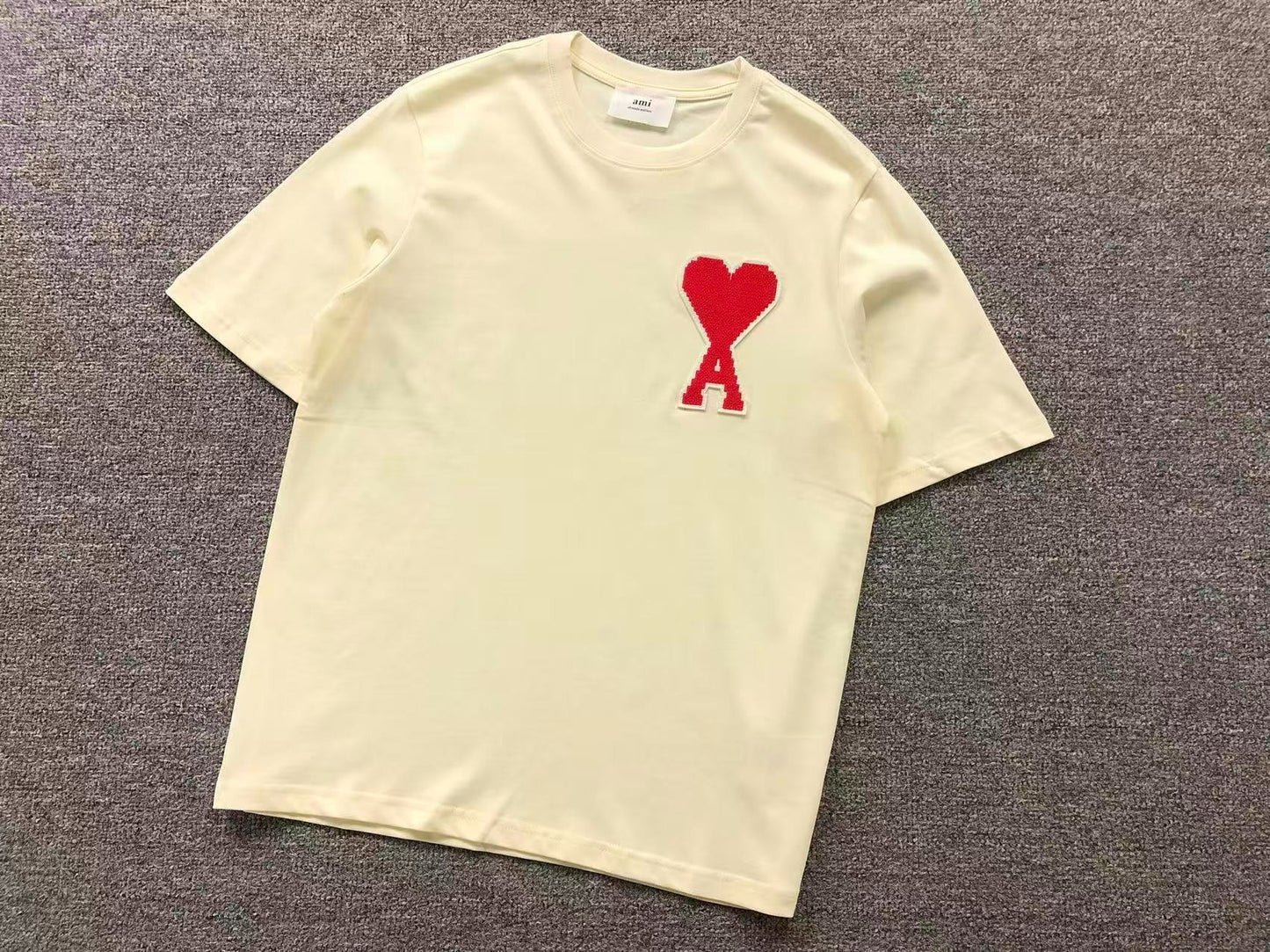 Camiseta AMI Paris Big Heart Logo Classic