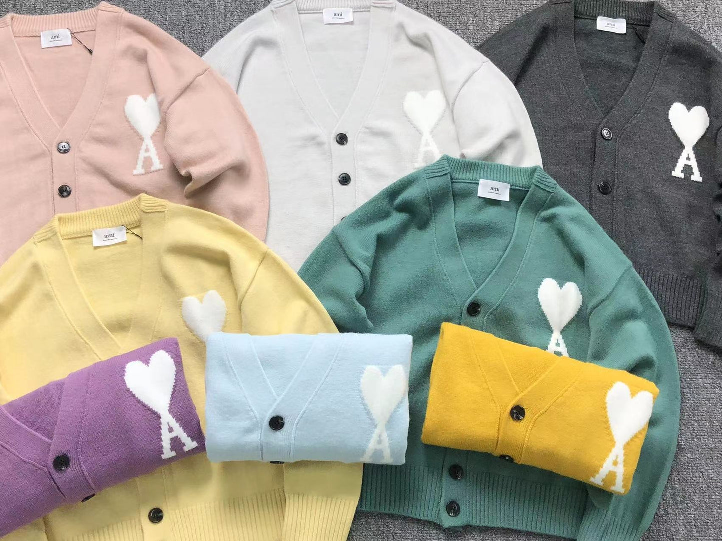Suéter Cardigan AMI Paris