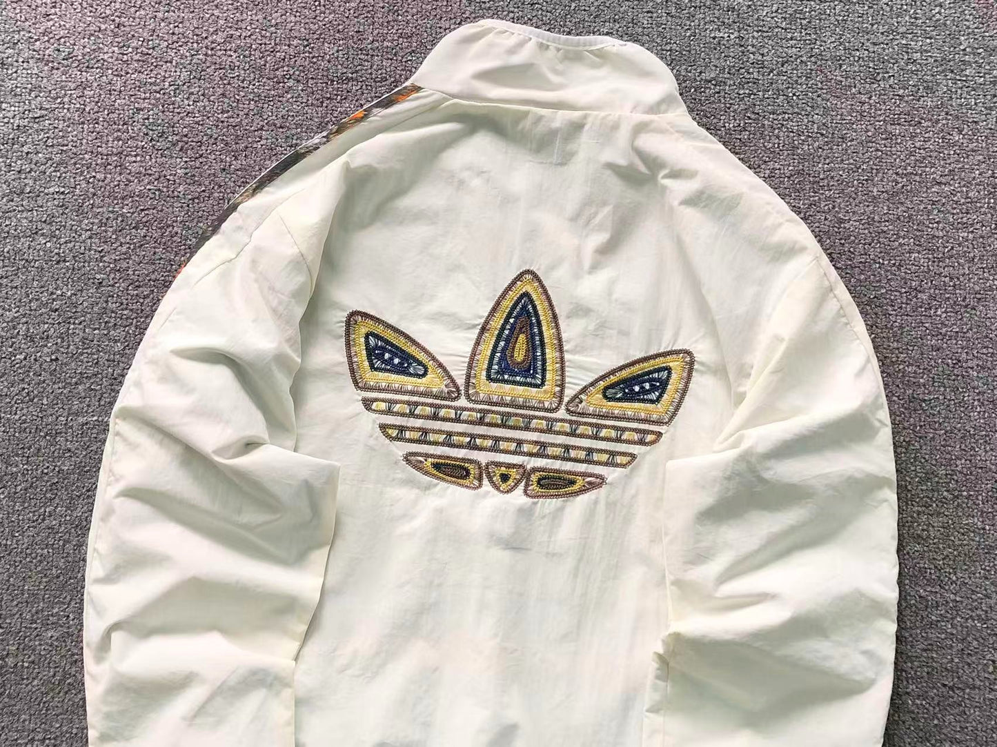 Jaqueta adidas Reversible Knit Tech
