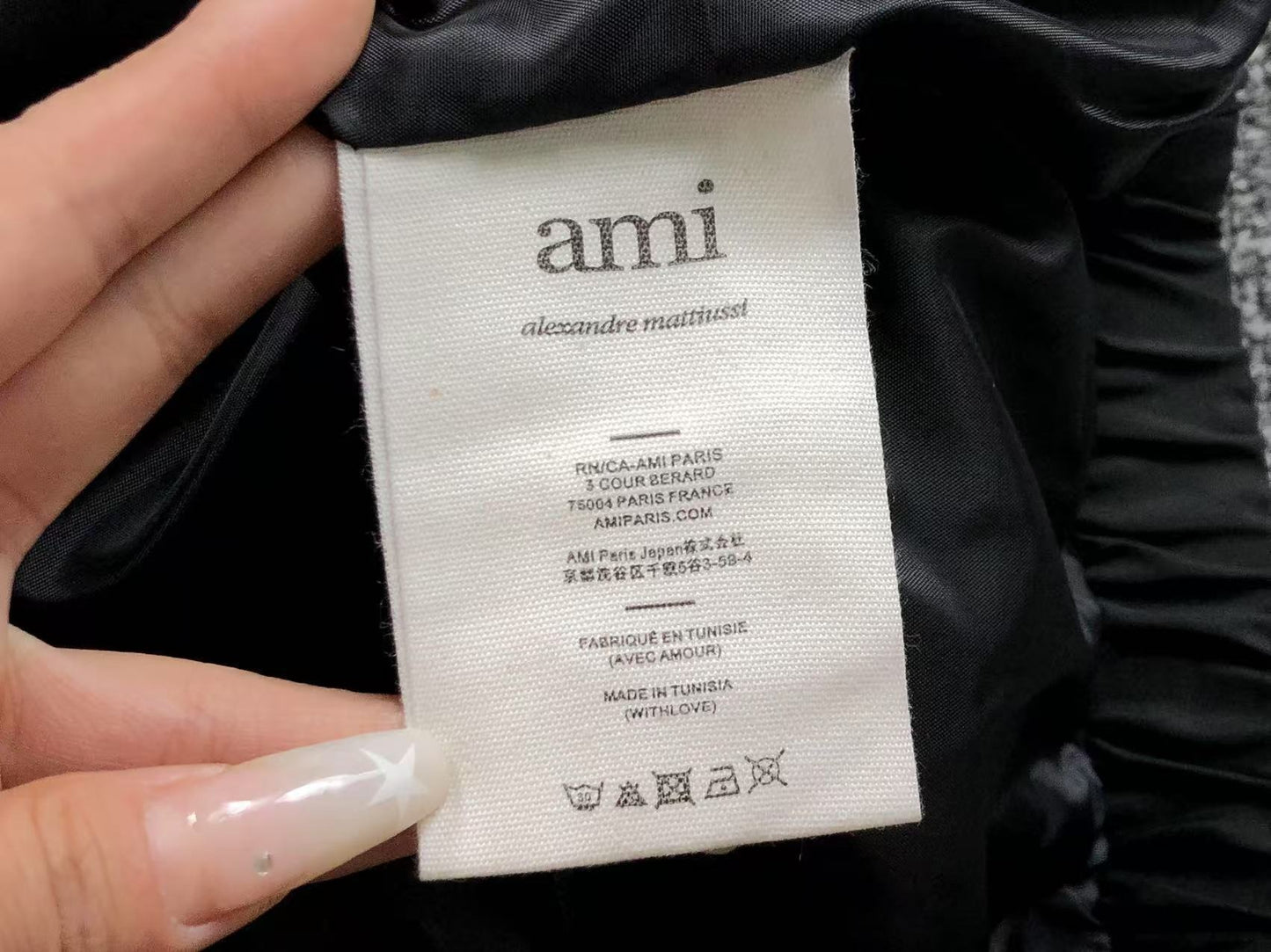 Jaqueta AMI Paris Windbreaker Logo Coração