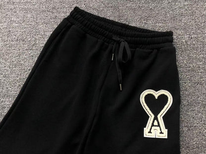 Short AMI Paris Big Heart Logo