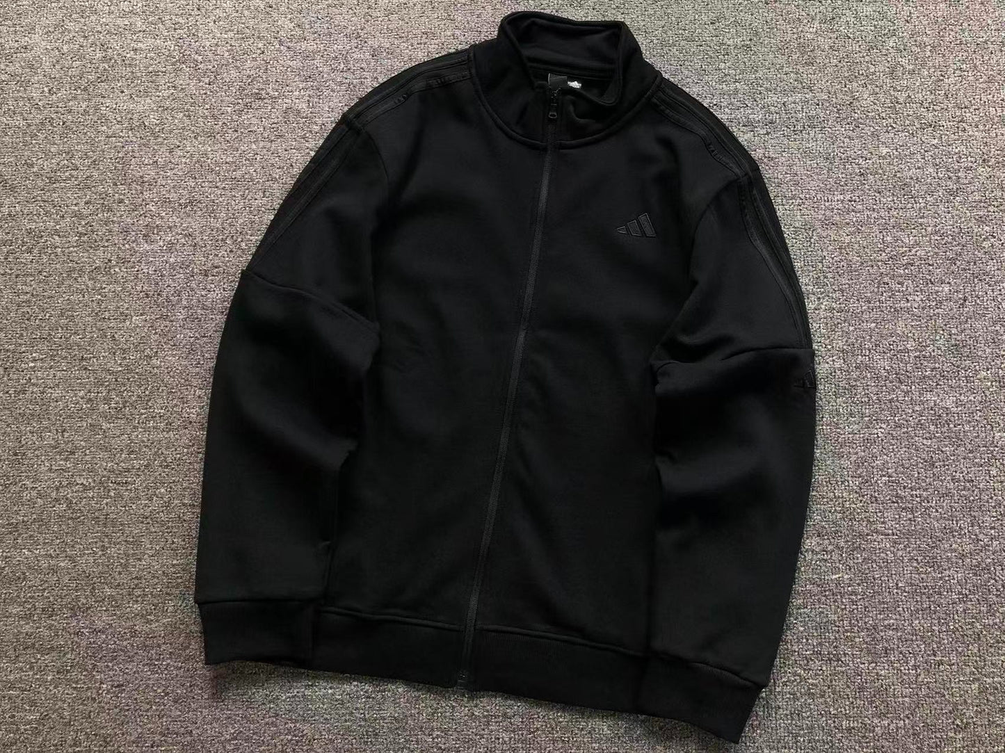 Conjunto Adidas Stealth Minimal Tracksuit