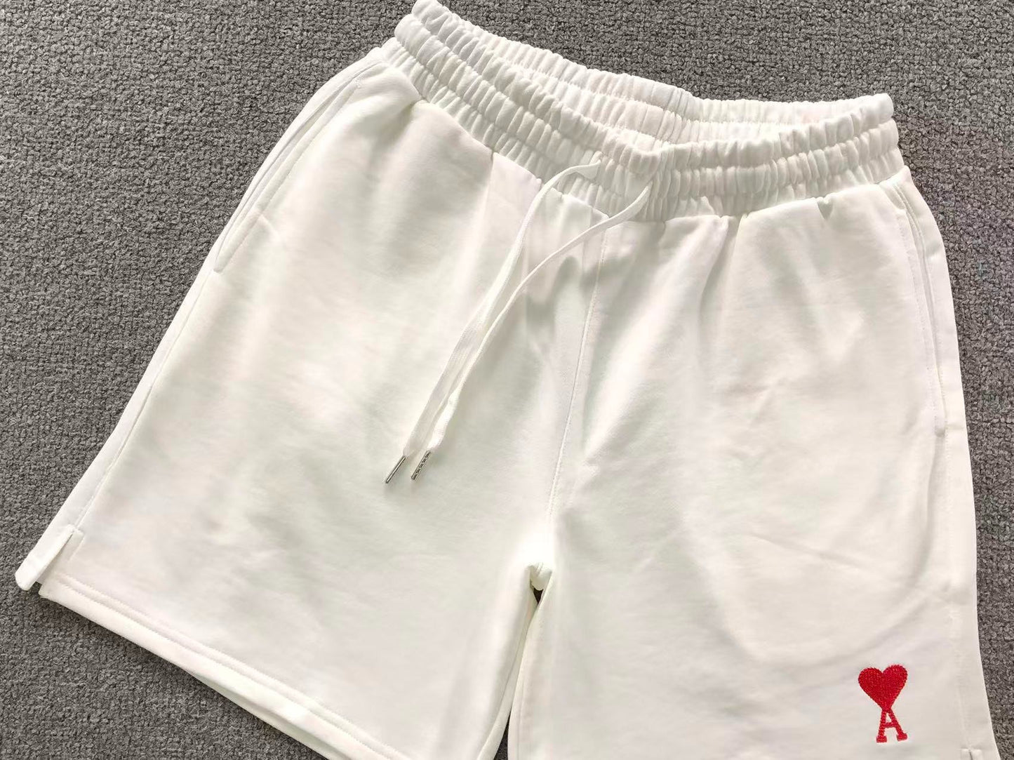 Short AMI Paris Pocket Heart Logo