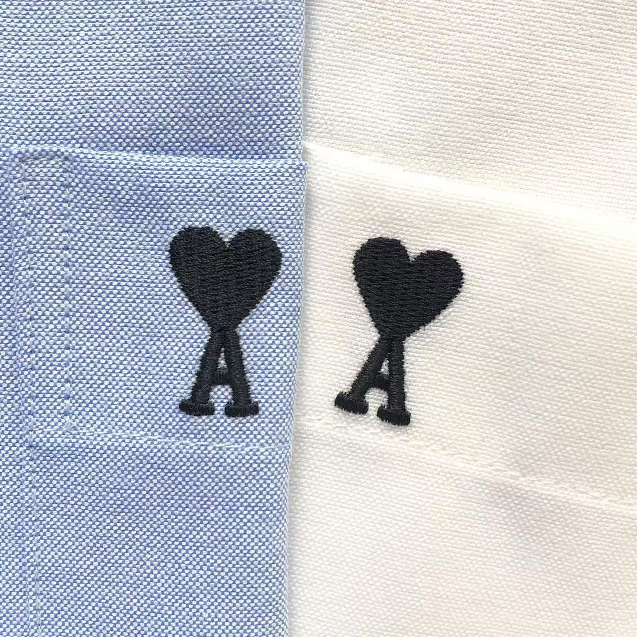 Camisa AMI Paris Signature Heart Oxford Minimal