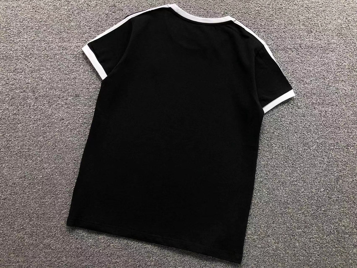 Camiseta Adidas Sport Trim Logo Feminina
