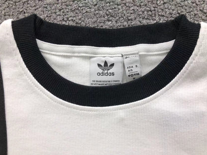 Camiseta Adidas Originals Slim Stripes Feminina