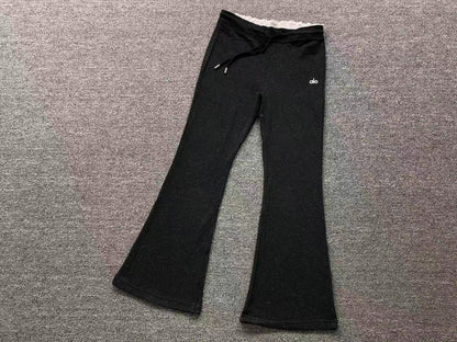 Calça elástica ALO moletom flare feminino