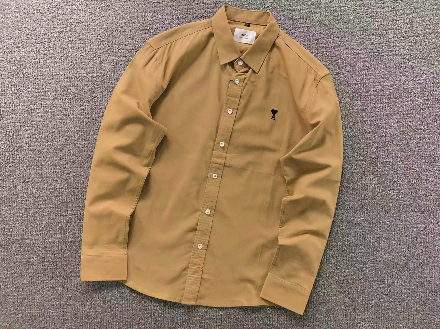 Camisa AMI Paris Heart Logo Classi