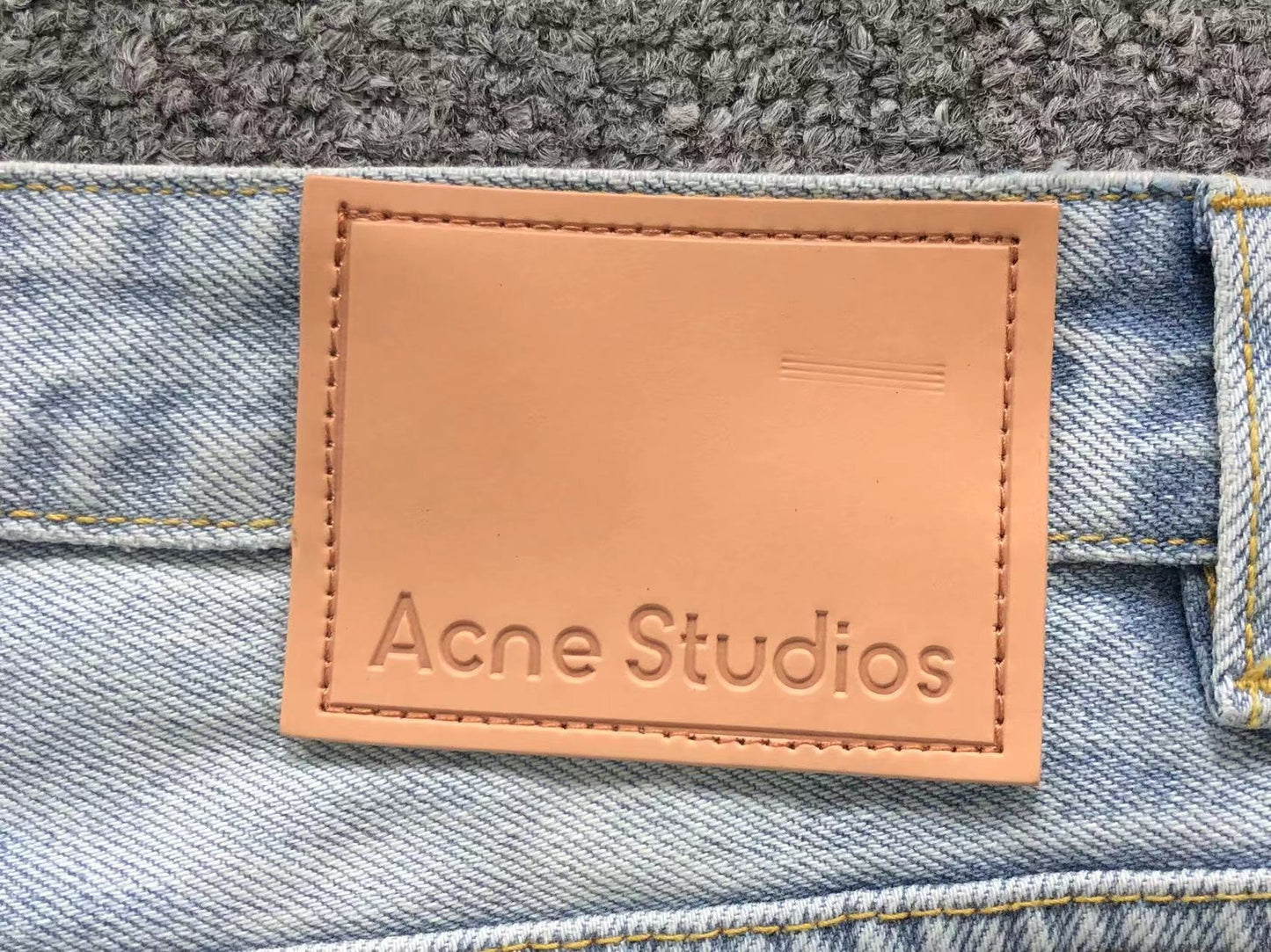 Calça Acne Studios Grunge Cut Jeans