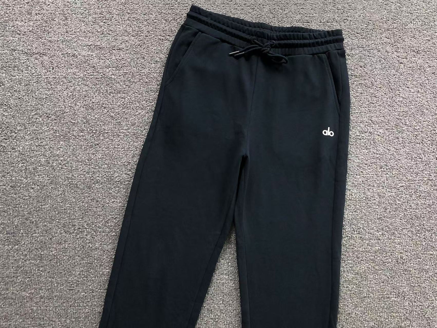 Calça elástica ALO moletom