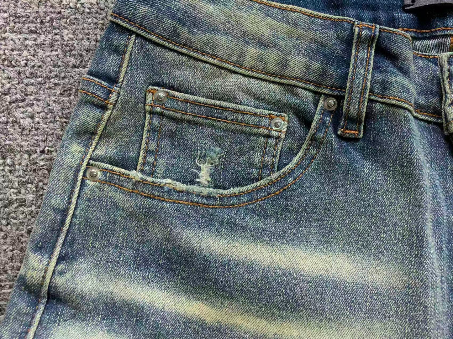 Bermuda Jeans AMIRI Vintage Patch Distressed