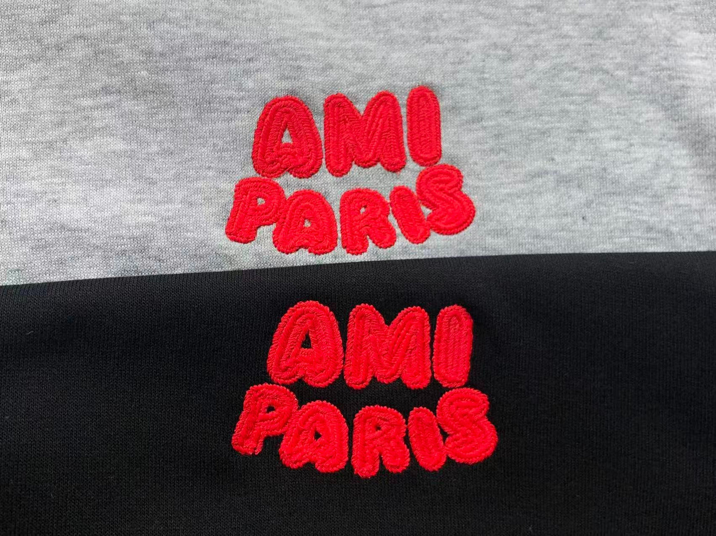 Moletom AMI Paris com Zíper Logo Paris