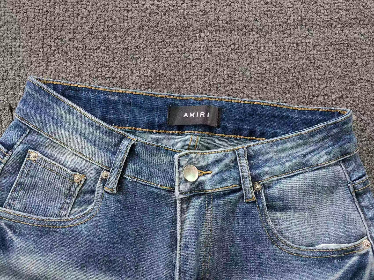 Calça AMIRI Palm Beach Ice Denim