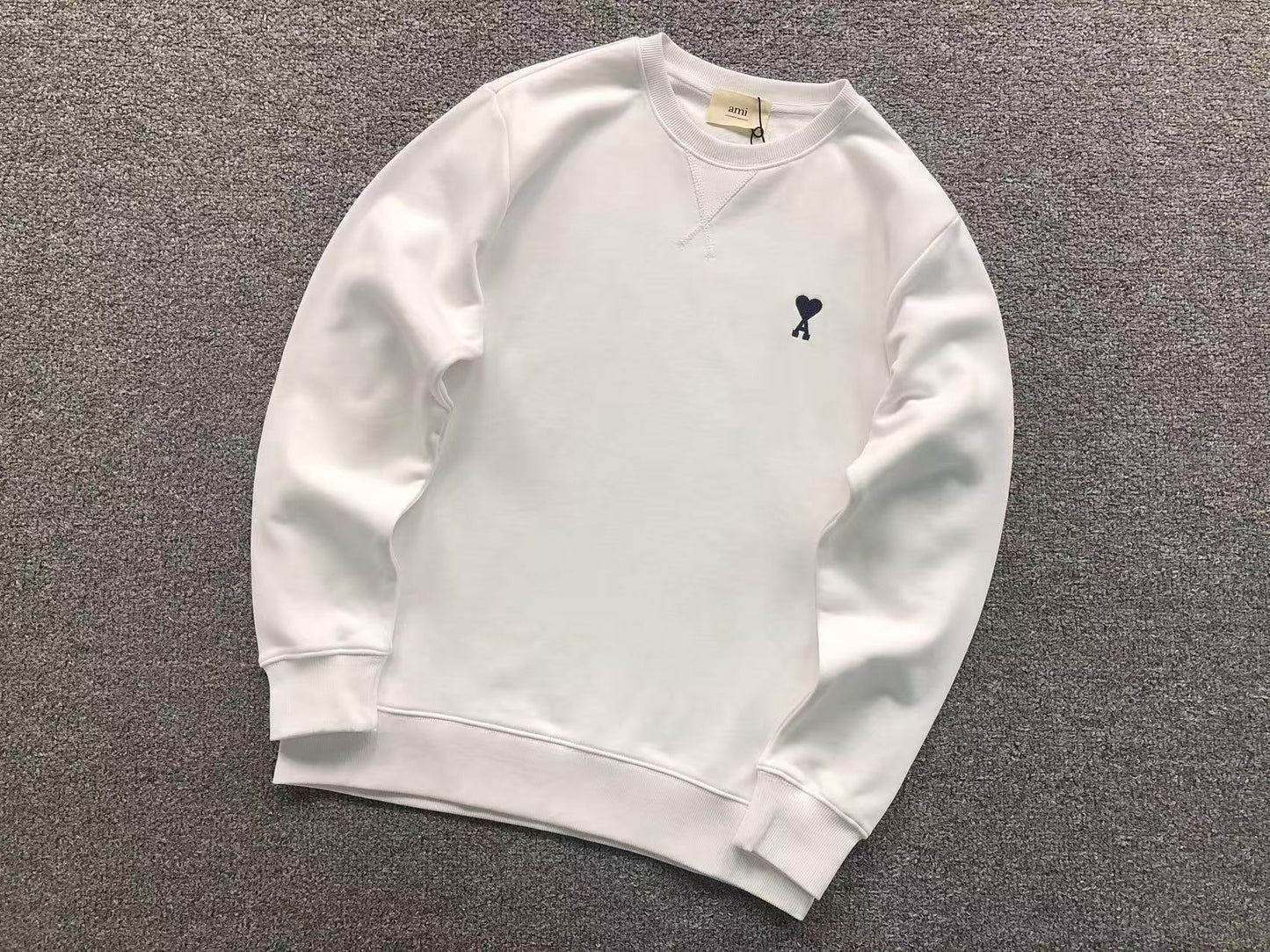 Moletom AMI Paris Crewneck Logo Ami de Cœur