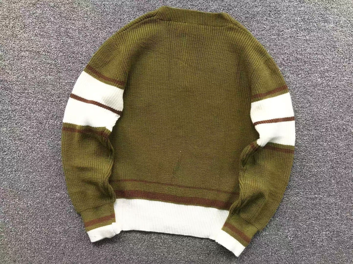 Suéter AMI Paris V-Neck Vintage Knit