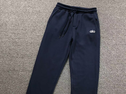 Calça elástica ALO moletom reta