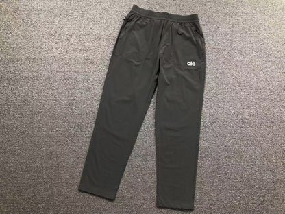 Calça elástica ALO moletom cargo