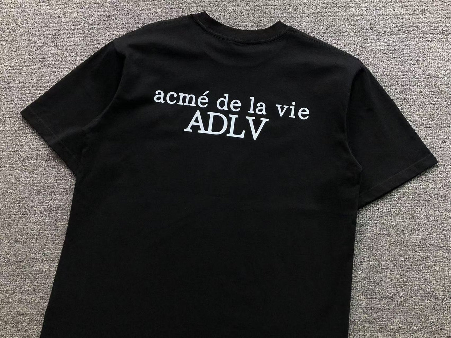 Camiseta ADLV Baby Face Graphic