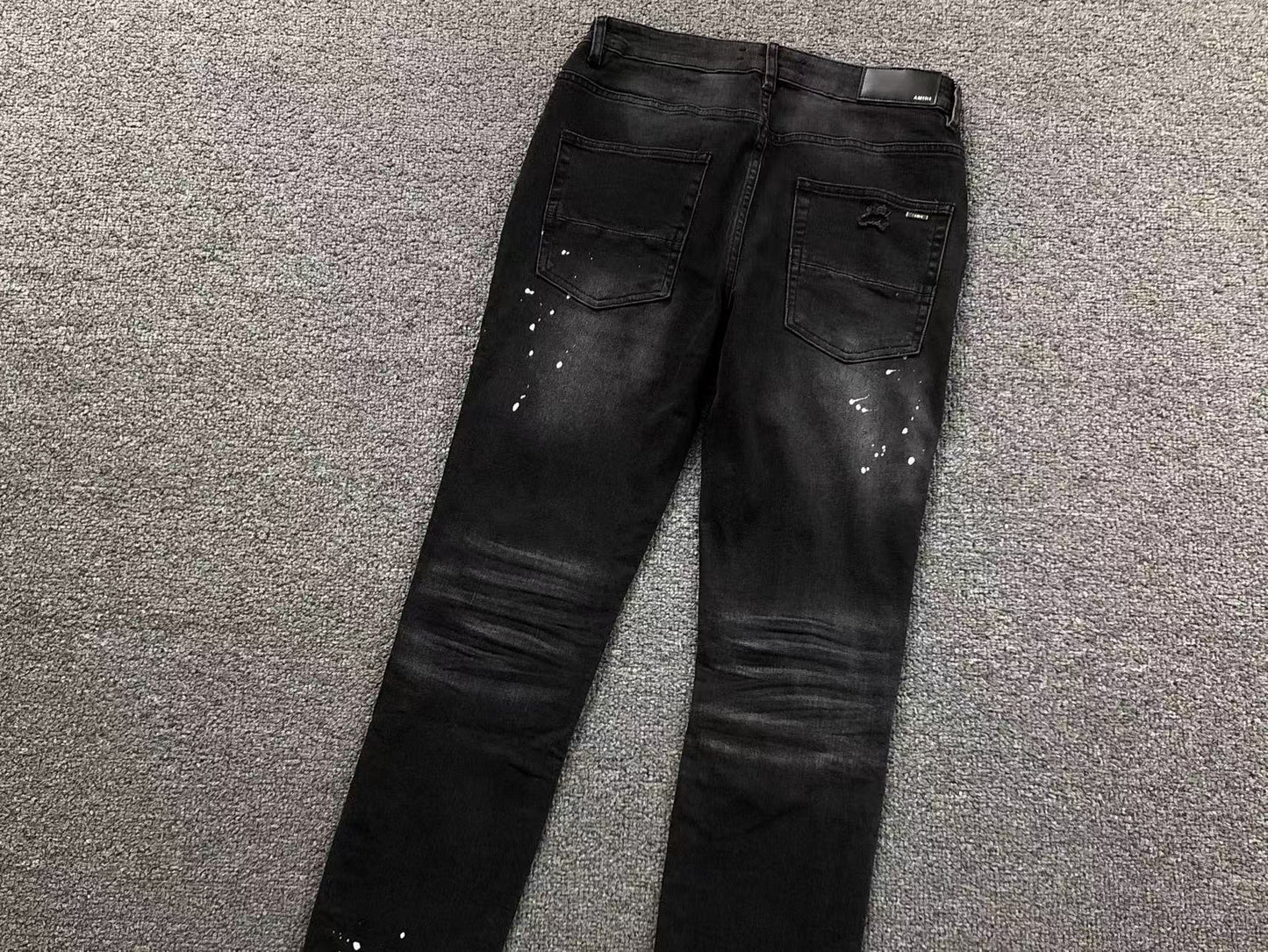 Calça AMIRI Heavy Destroyed Black Denim